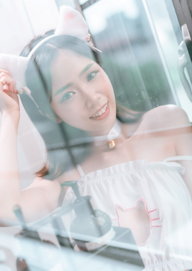 超人气名嫩模柔柔温柔猫系女孩的解放 133P1V