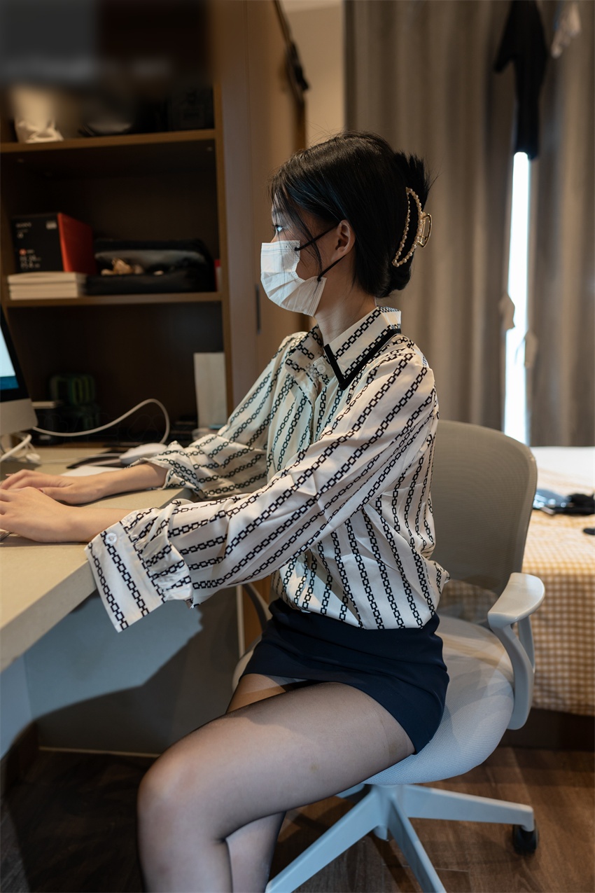 ​ISS尤好物气质女神丽丽 职业装 124P1V