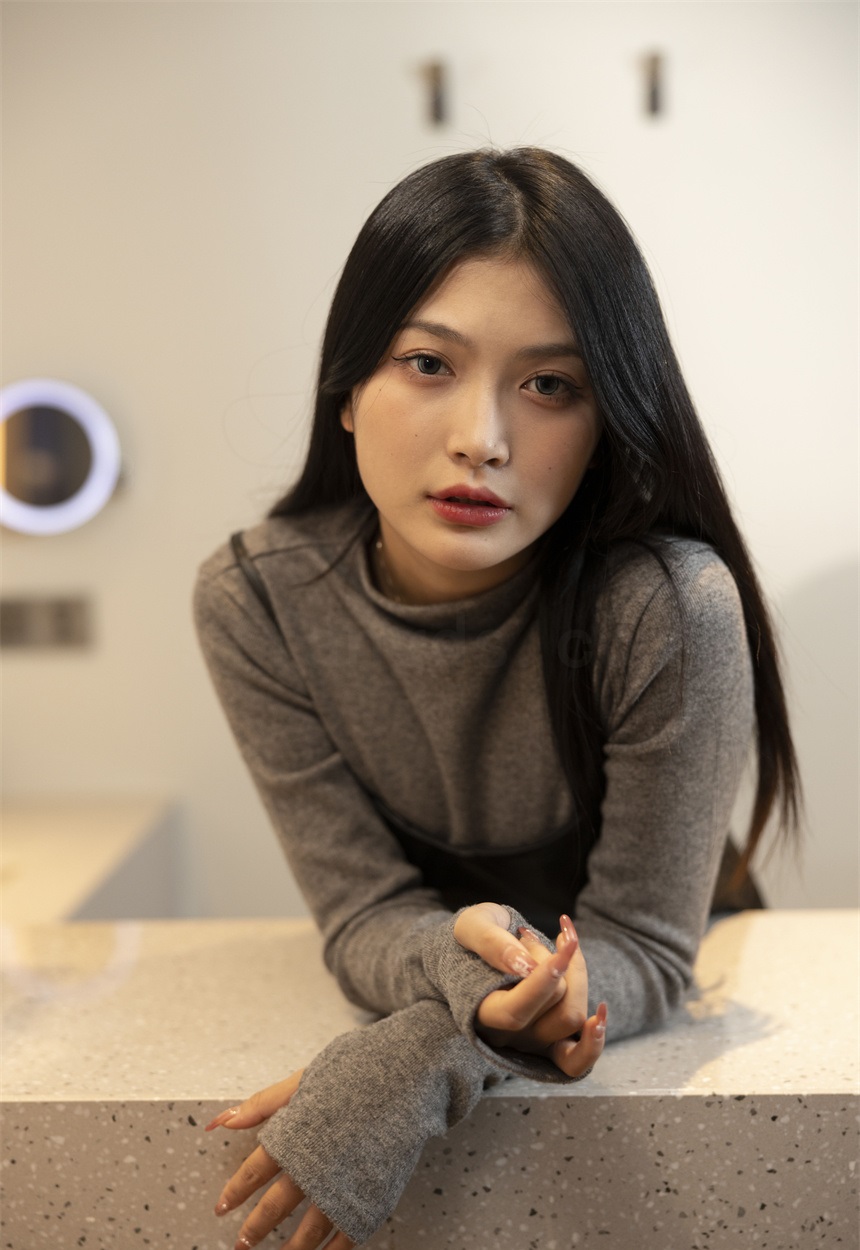 极品美女模特诗婷私房写真摄影作品 238P