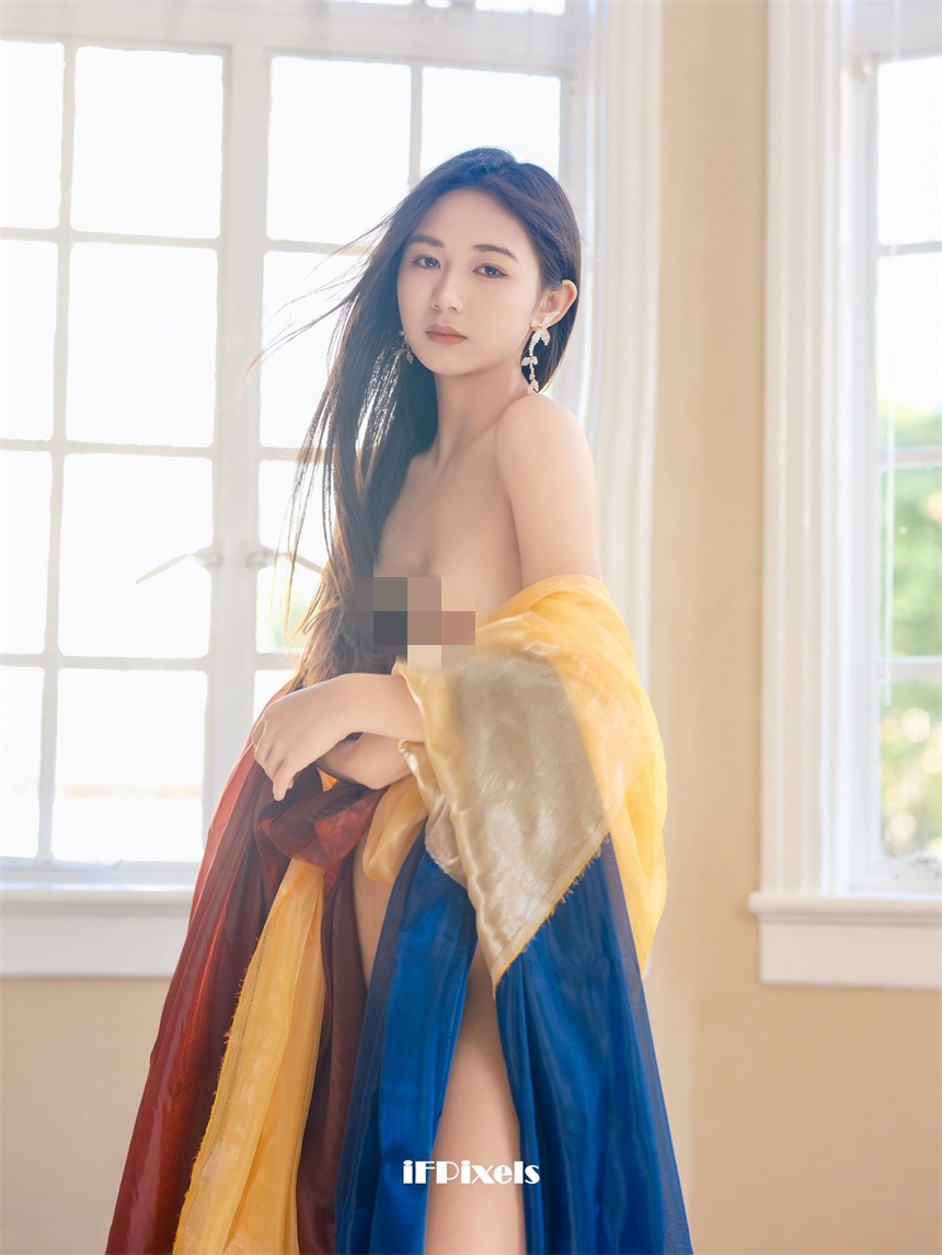 摄影师iFPixels多女户外出摄影高颜值好身材 351P4V