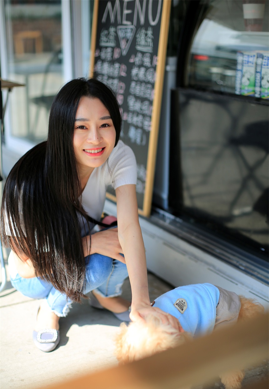 极品闺蜜姐妹街拍到私房 828P