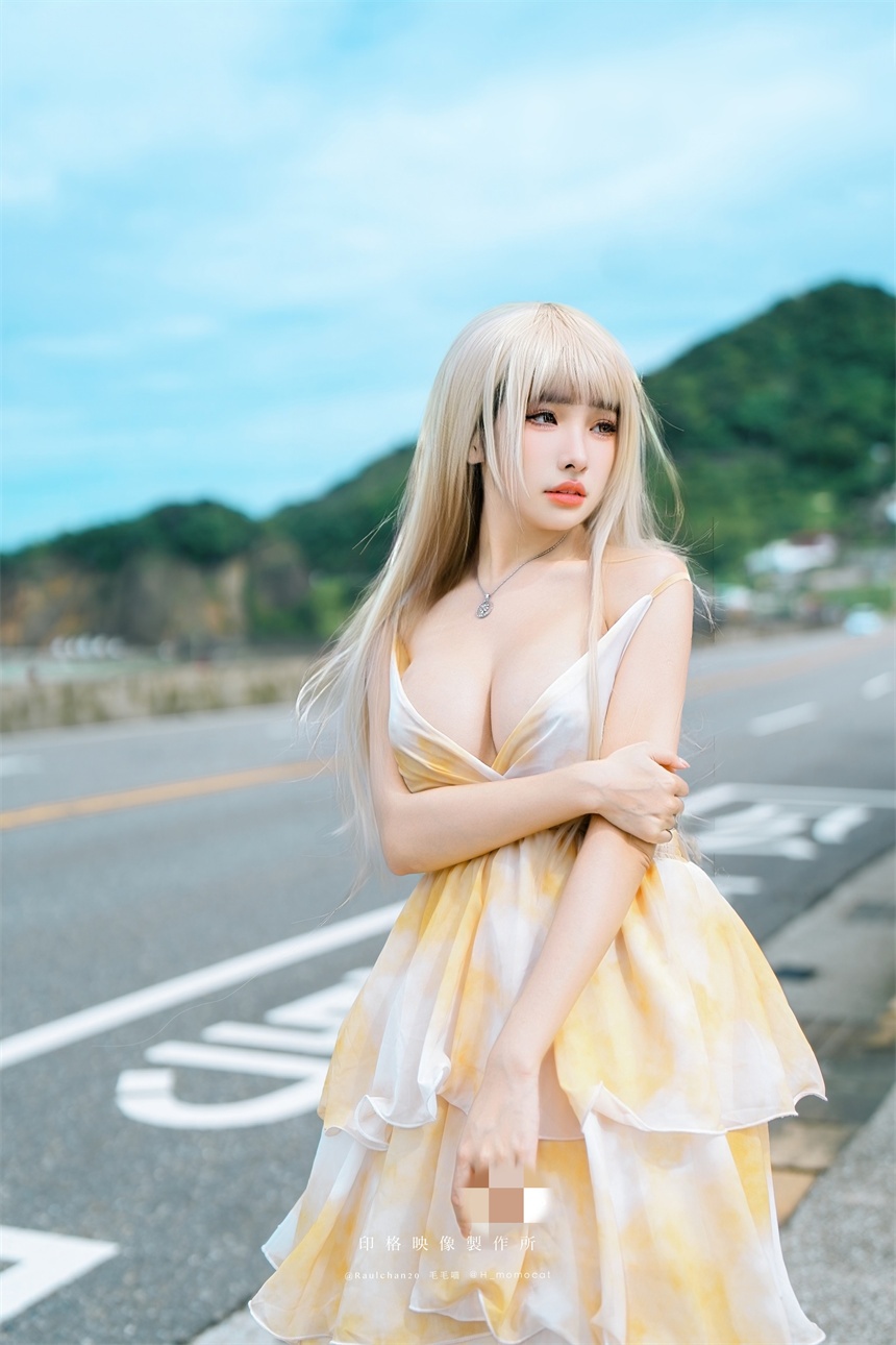 慕慕Momo毛毛喵高颜值COS作品随风飞舞+被摄影 SS 51P+3V