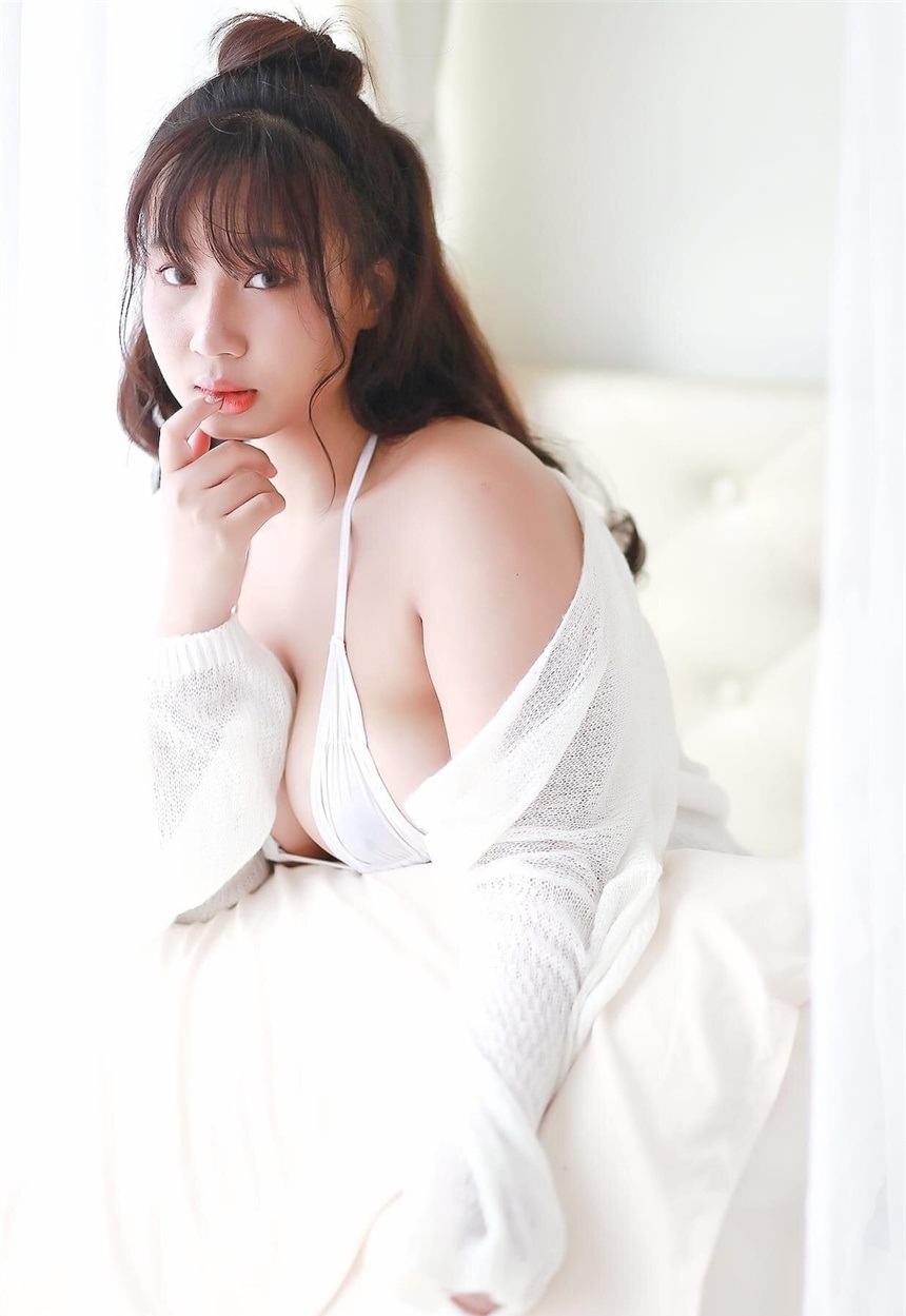 Onlyfans Bummbimmz清纯阳光可爱强烈推荐 794P21V