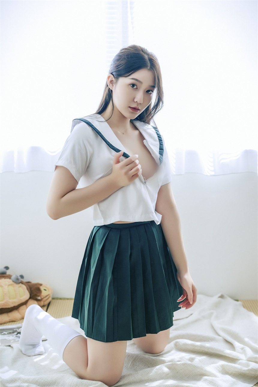 绿色百褶JK裙美女写真摄影作品 99P