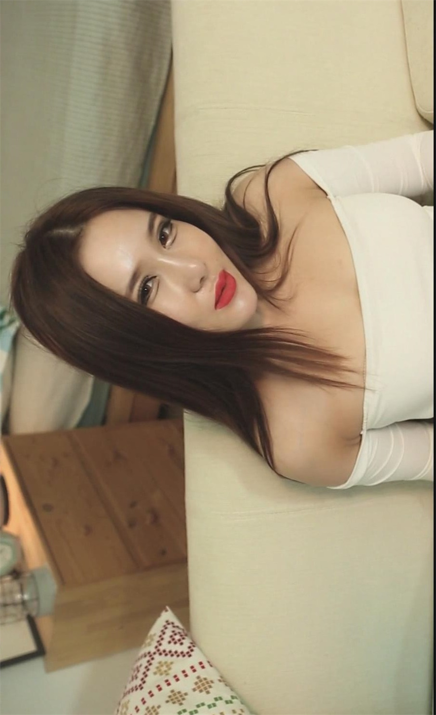 秀人网金牌摄影师果哥曲佑熙Baby 1V