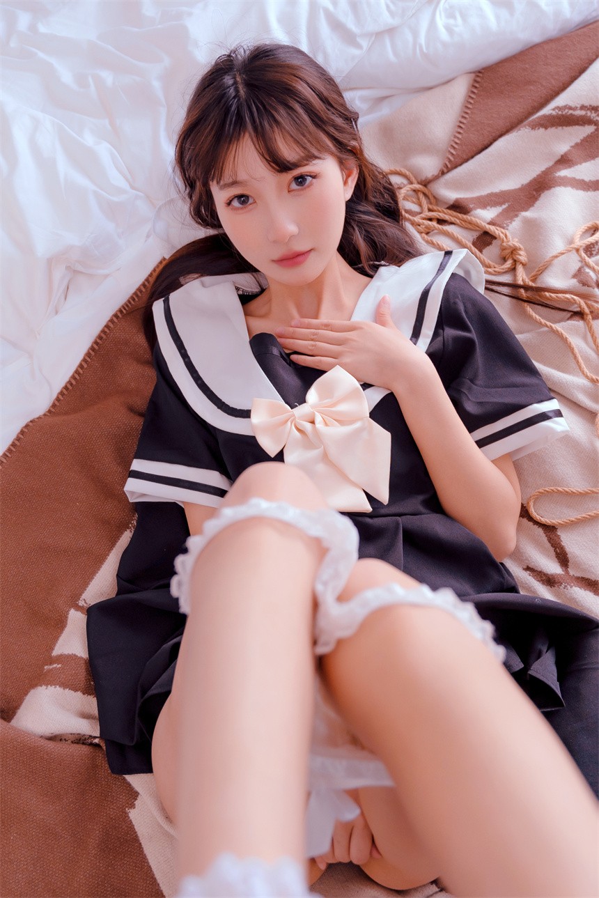 甜美笑容模特夏树合集 709P1V