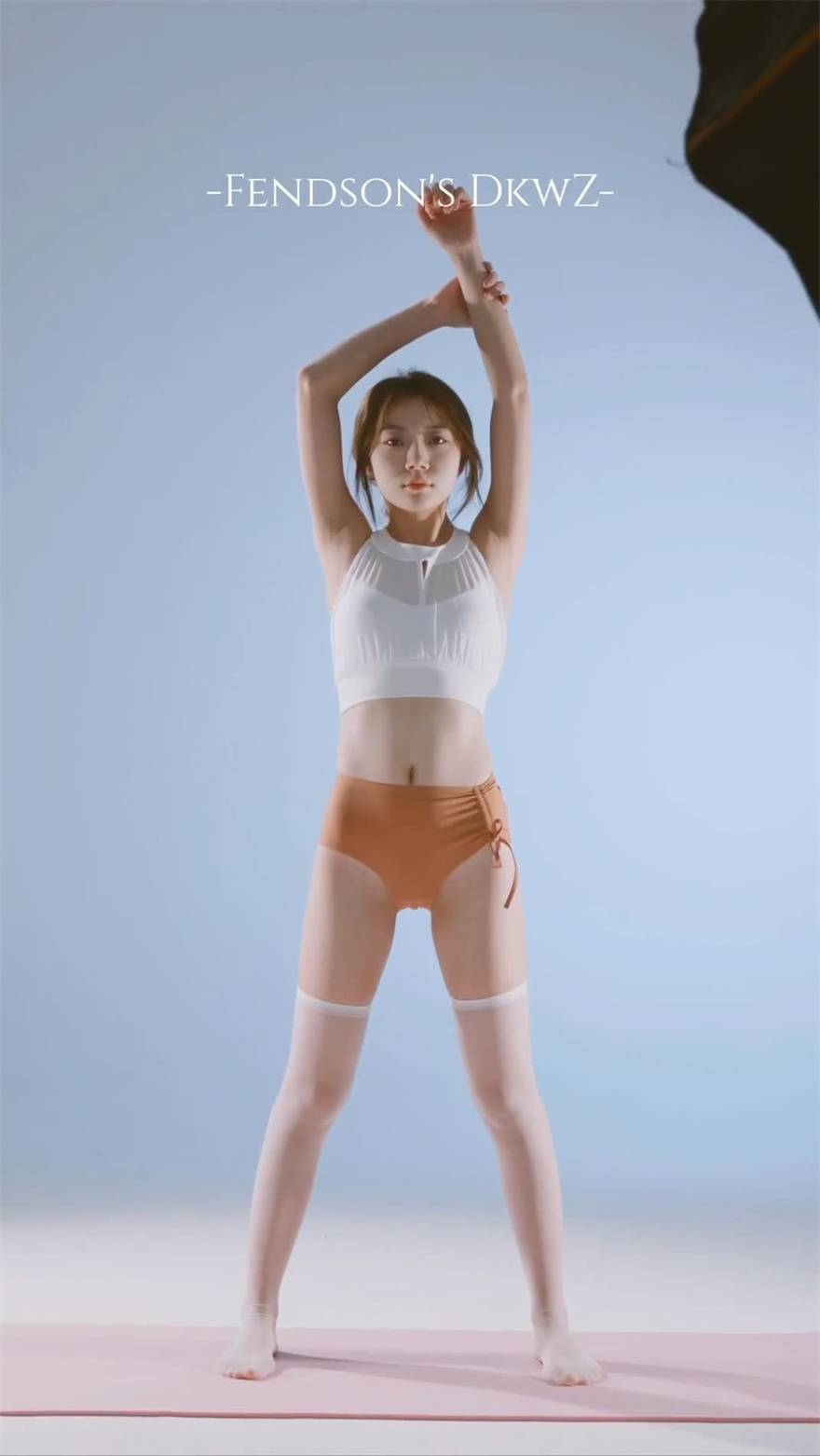 FENDSON作品 美少女知世 瑜伽 4V