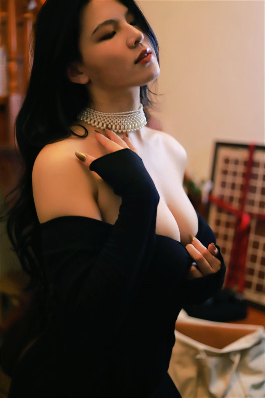模特林晚的晚推特福利合集 205P+3V
