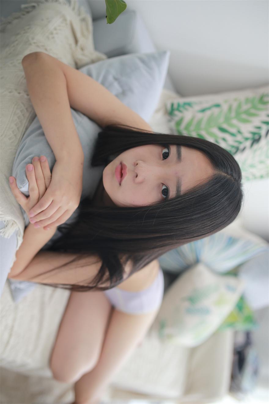 国模少女初长成无水印摄影套图 592P