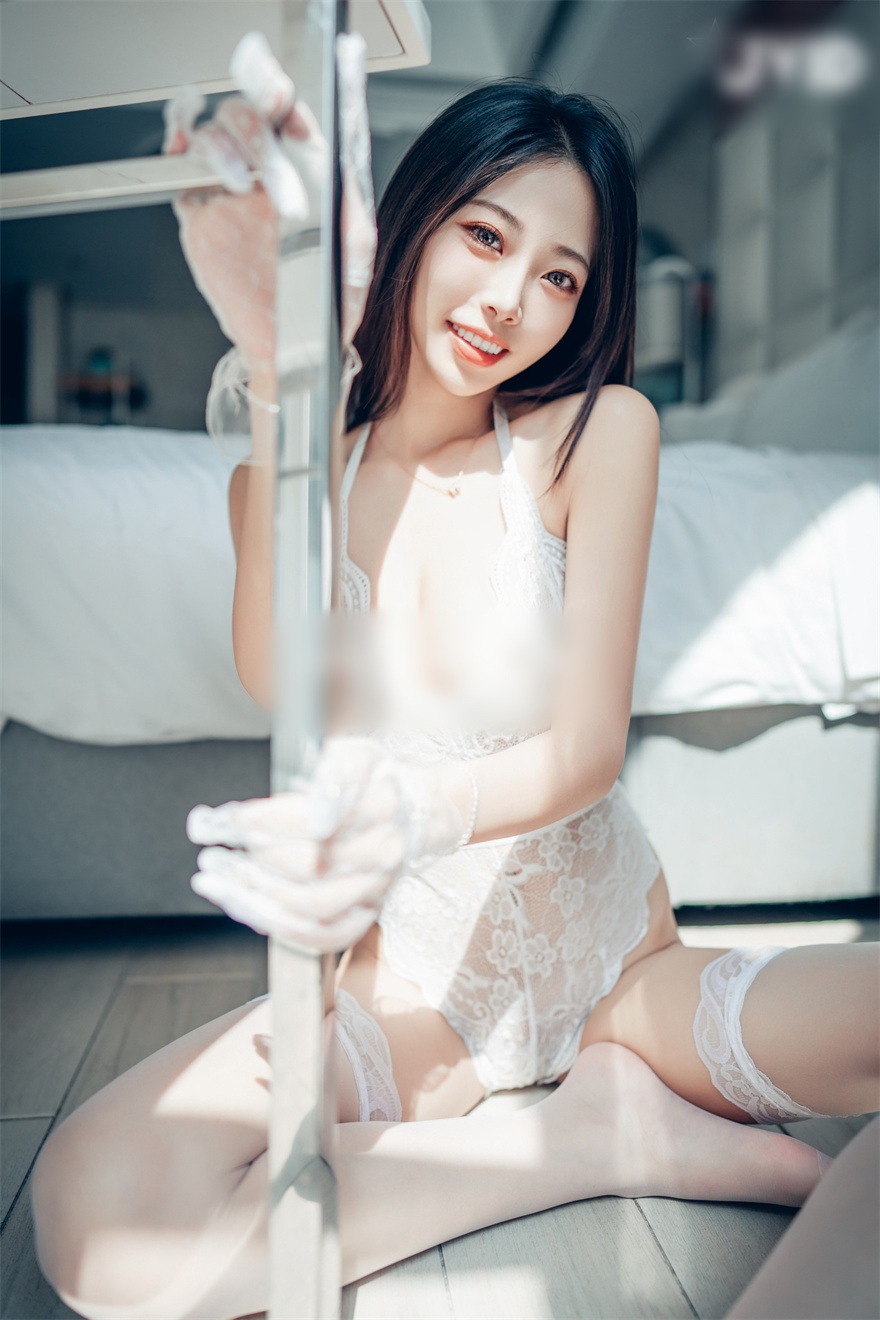 玟妡看見她就起秋的假日午后 167P1V