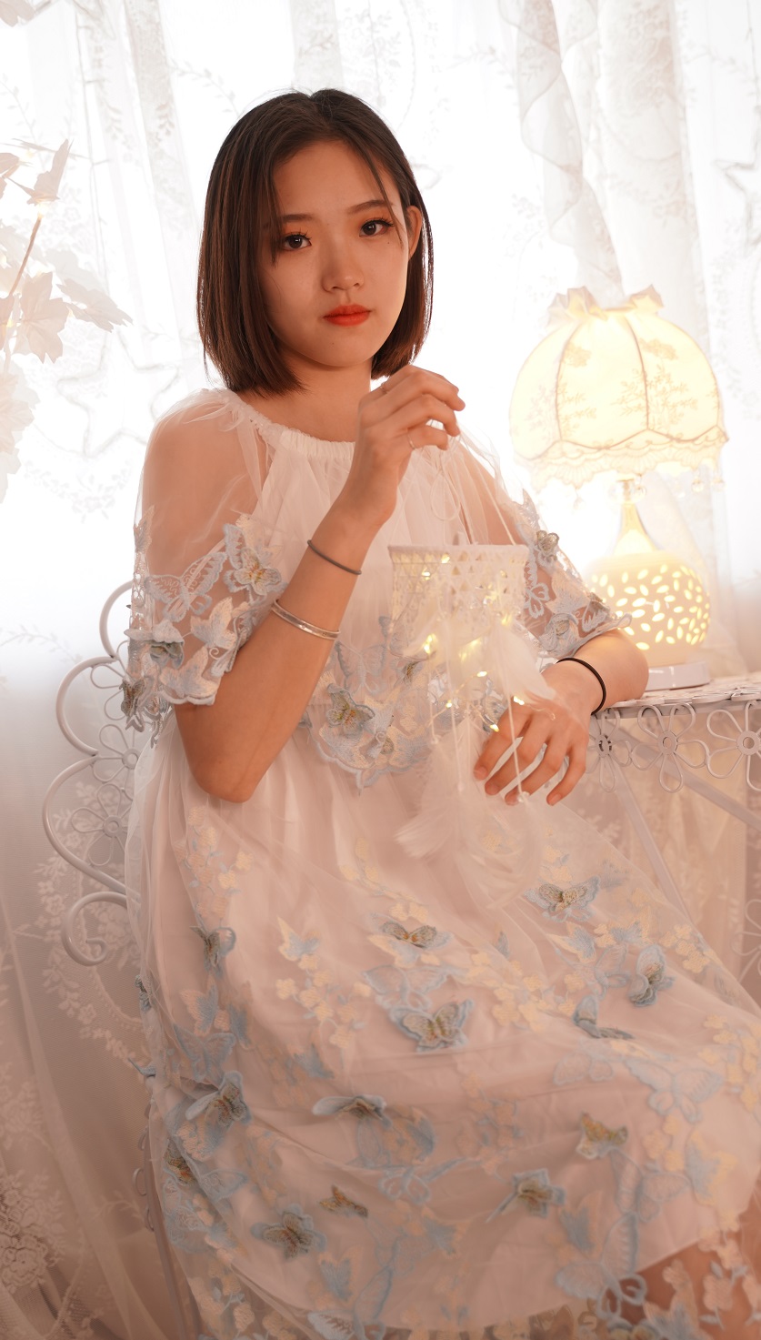 ​国模萝莉罗罗双人2019.05.12套图 749P