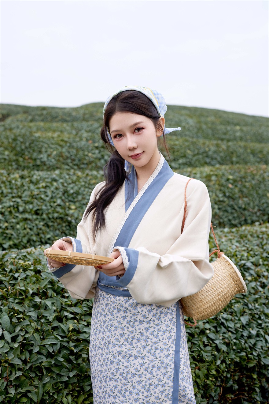 秀人网尹甜甜 采茶女 75P+1V