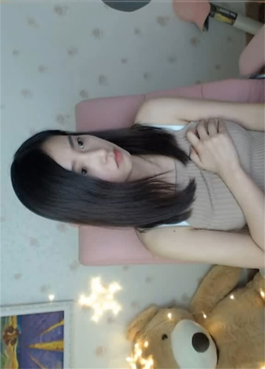 斗鱼极品爆乳主播 祖祖小姨妈 视频 6V